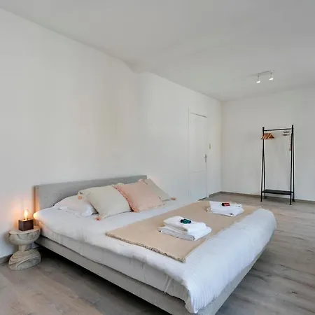 Spacious Terraced House, Center Of Knokke-Heist